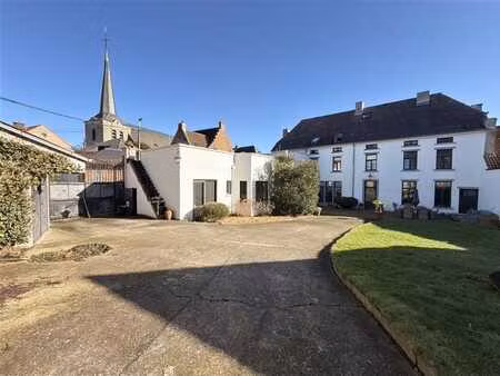 superbe maison villageoise 6ch + appartement 1ch!