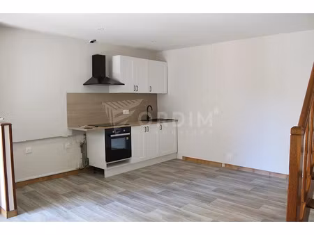 location appartement 3 pièces 50.39 m² à bléneau (89220)  425 €