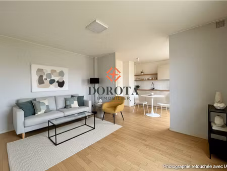 grand studio avec vue dégagée