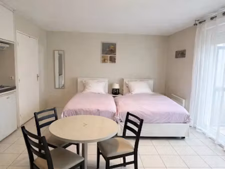 location meublée appartement 1 pièce 27.02 m² à saint-maur-des-fosses (94100)  700 €