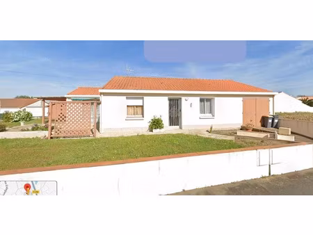 location maison 4 pièces 116 m² à saint-gilles-croix-de-vie (85800)  1 500 €