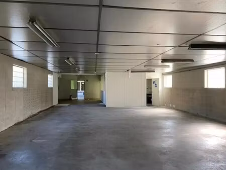 vente local d'activités 545 m²