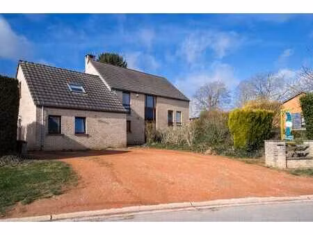 maison 4 chb + appart 1-2chb  situation prisée  calme  260m²