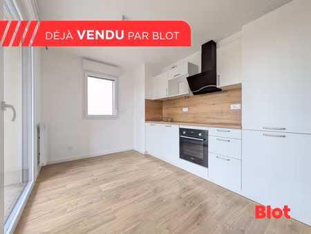 sous compromis- blot immobilier - bel appartement contemporain type 3 - acigné