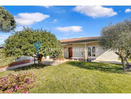 maison t4 100 m2 plain pied sur un terrain de 471 m2