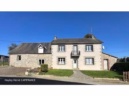 propriété à vendre avec maison et gîte indépendant  dépendances et terrain de 5 000 m² – m