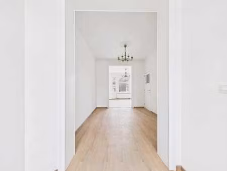 schaerbeek | lumineuse maison remise à neuf !