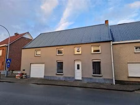 gunstig gelegen verrassend ruime 3 slaapkamer woning met koe