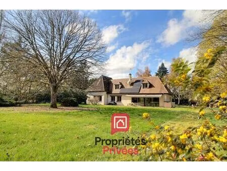 1h15 de paris - propriete de 245 m2 env. garage  5400 m2 de parc arbore  au coeur de la na