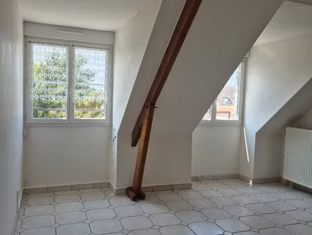 appartement centre ville provins 3 pièces - 64.80 m2 residence saint ayoul