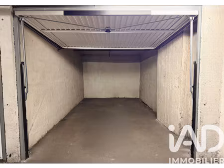 vente parking/garage/box 15 m²