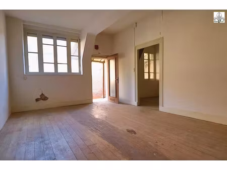 vente maison 6 pièces 197 m² à seurre (21250)  64 000 €