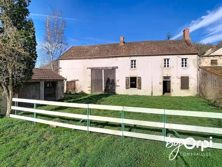 vente maison 4 pièces 92 m² à la petite-marche (03420)  45 000 €