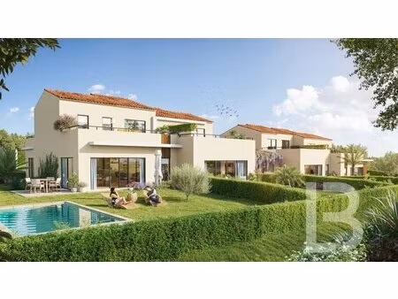 valbonne maison 5 pièces exposée plein sud à proximité d