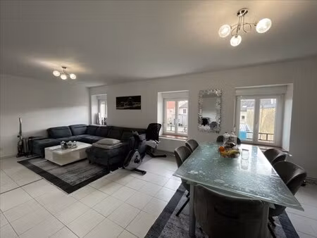 à louer appartement 85 m² – 815 € |courcelles-chaussy