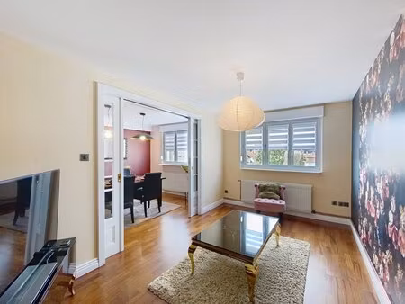 à louer appartement 85 m² – 1 131 € |illkirch-graffenstaden