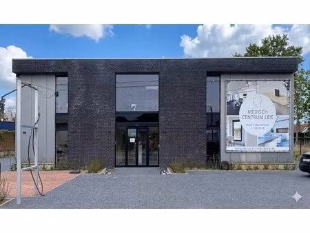 commercieel te huur in astene