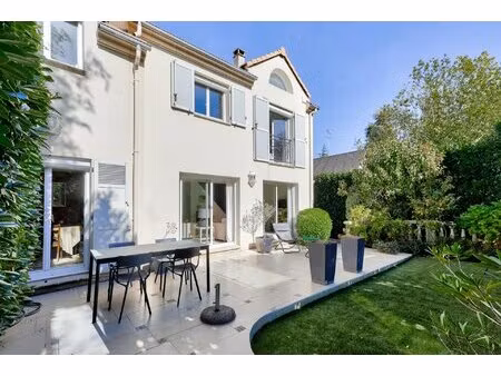 ville d’avray centre – an ideal 4-bed family home with id 2883404457