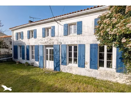 vente maison 5 pièces 158 m² à lozay (17330)  148 400 €