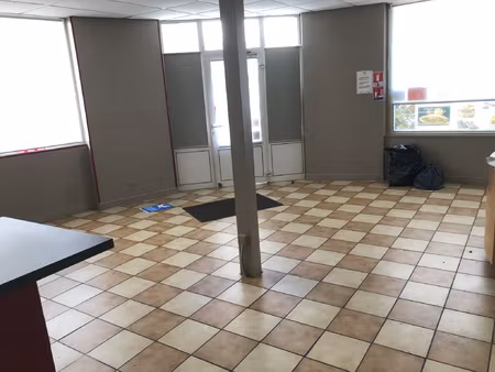 local lisieux rue général leclerc