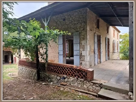 vente ferme 5 pièces 105 m² à damazan (47160)  204 000 €