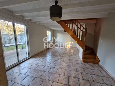 location maison 5 pièces 99m²