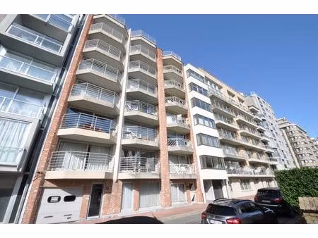 duplexappartement met groot terras en open zicht over de minigolf en de villa's in duinber