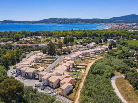 appartement de luxe à vendre à grimaud : 600 000 € | 82m²