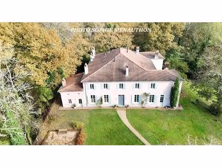 maison de luxe à vendre à arjuzanx : 1 800 000 € | 850m²