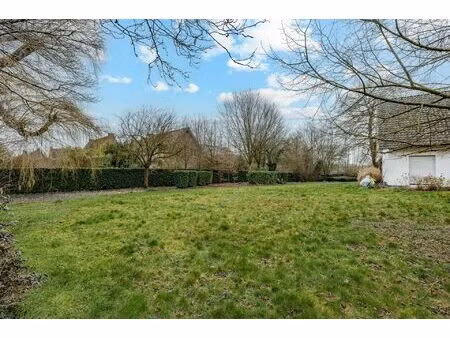 bouwgrond voor open bebouwing - 1070m²