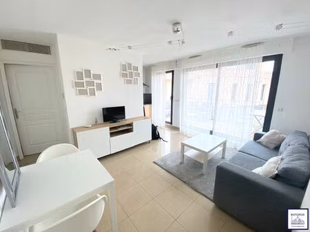 location appartement 2 pièces 38m²