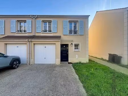 vente maison 4 pièces 73 m2 à dourdan