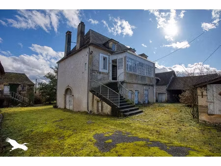 vente maison 6 pièces 133 m² à peyrignac (24210)  296 520 €