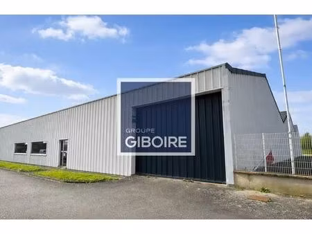 vente entrepôt 1 600 m²