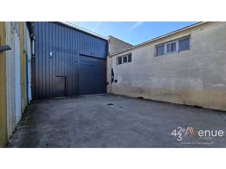 vente entrepôt 581 m²