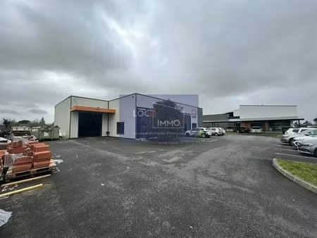 vente local d'activités 394 m²