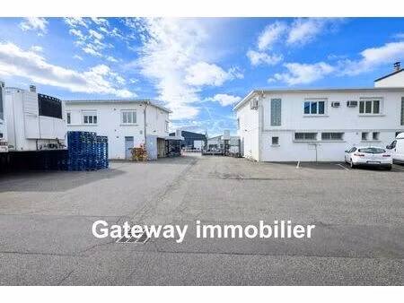 vente entrepôt 7 200 m²