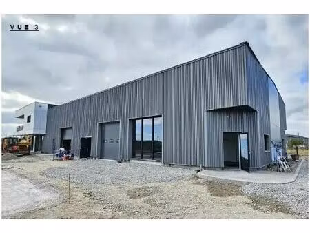 vente local d'activités 161 m²