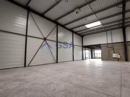 vente local d’activités saint pierre du perray 91280 457m² à 4148m²