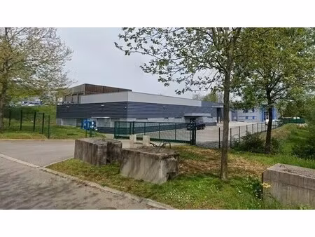 vente local d’activités serre les sapins 25770 1698m²