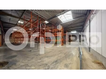 vente entrepôt saint quentin fallavier 38070 3788m²