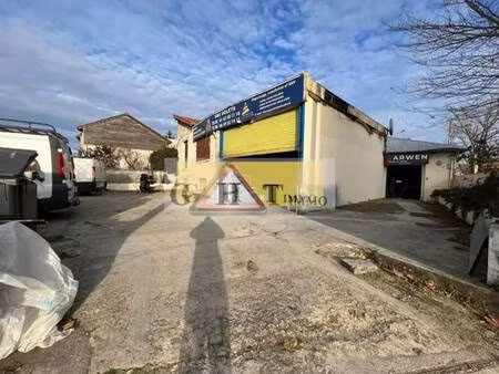 vente entrepôt 273 m²