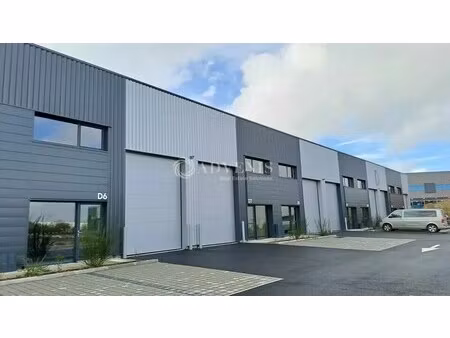 vente local d’activités grandchamp des fontaines 44119 195m² à 3335m²