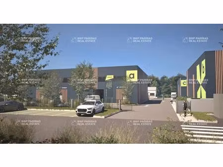 vente local d'activités 320 m² à 3 539 m²