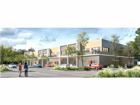 vente local d'activités 465 m² à 602 m²