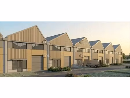 vente local d'activités 396 m² à 8 744 m²