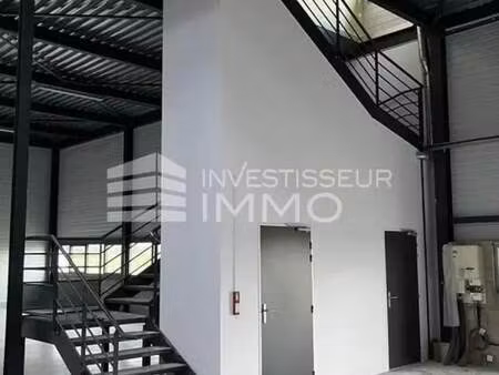 vente local d'activités 750 m²