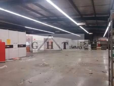 vente entrepôt 980 m²