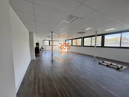 vente entrepôt 144 m² à 2 952 m²