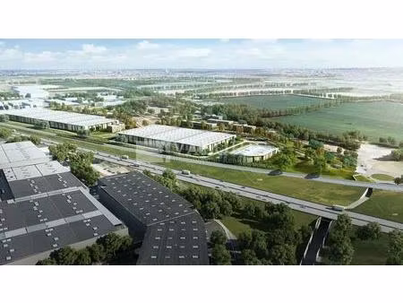 vente local d'activités 2 244 m² à 4 778 m²